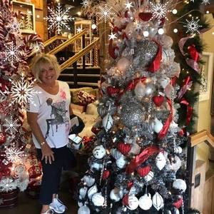 Meet your Posher, Charlene